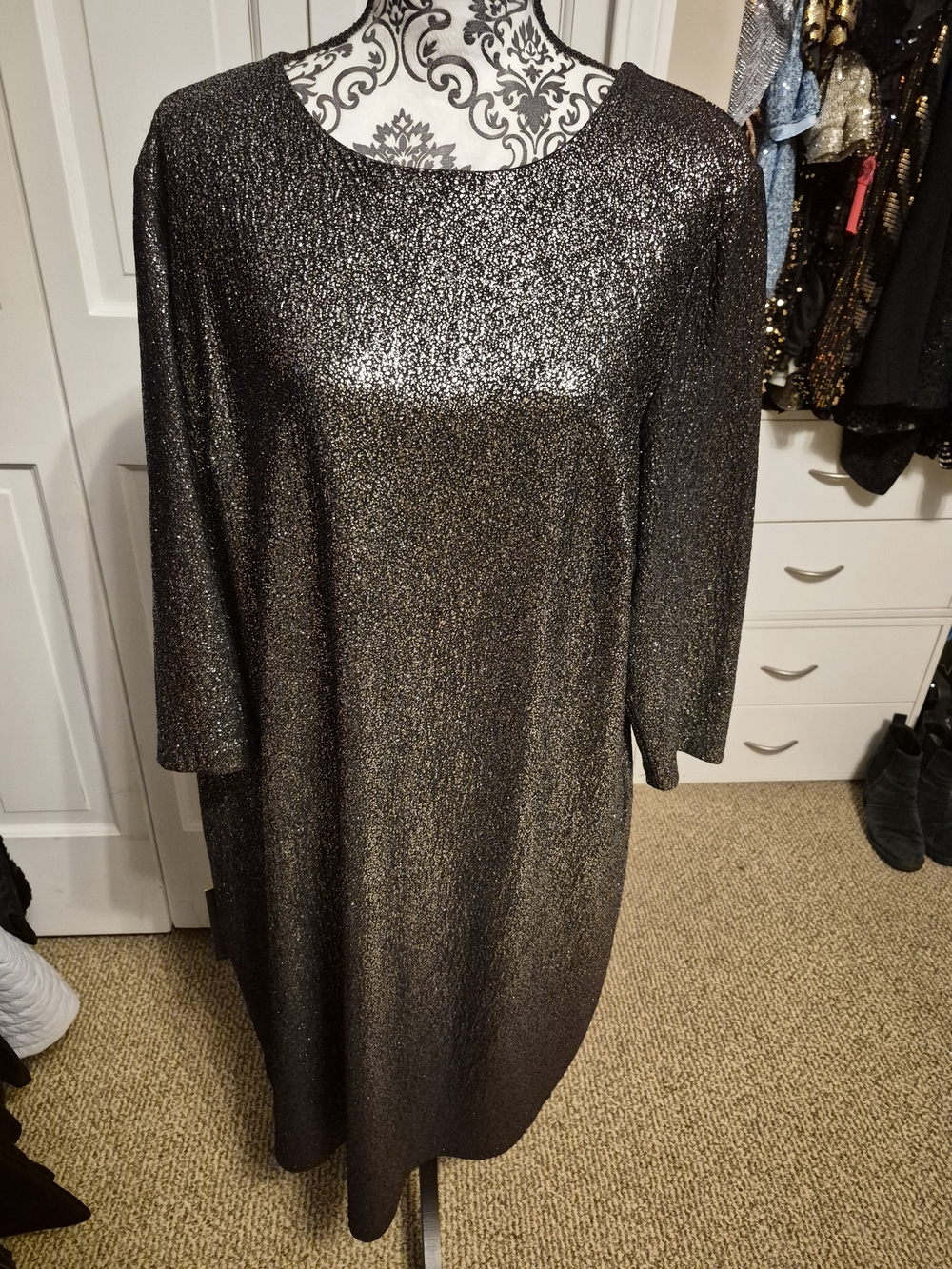 NWT - Lane Bryant Metallic Black & Silver Long Sleeve Shift Dress - 18/20W